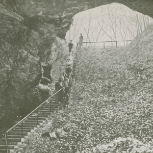 Mammoth Cave historic entrance